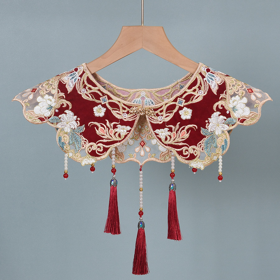 Красный воротник с бусинами, к – обзор и цена Beading